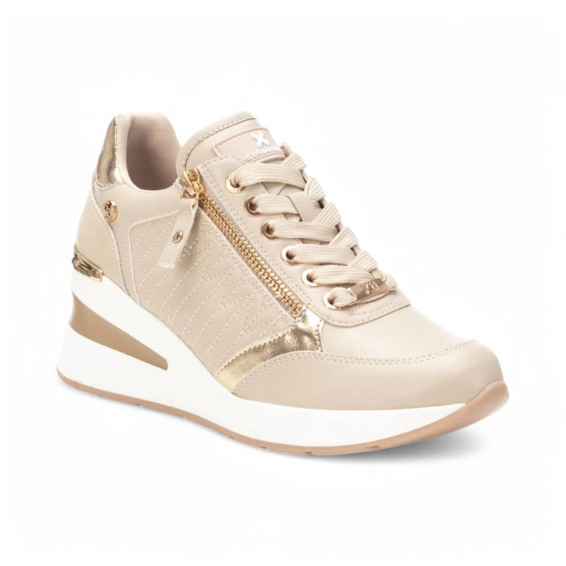 SNEAKER CUÑA ACOLCHADO BEIGE 143071
