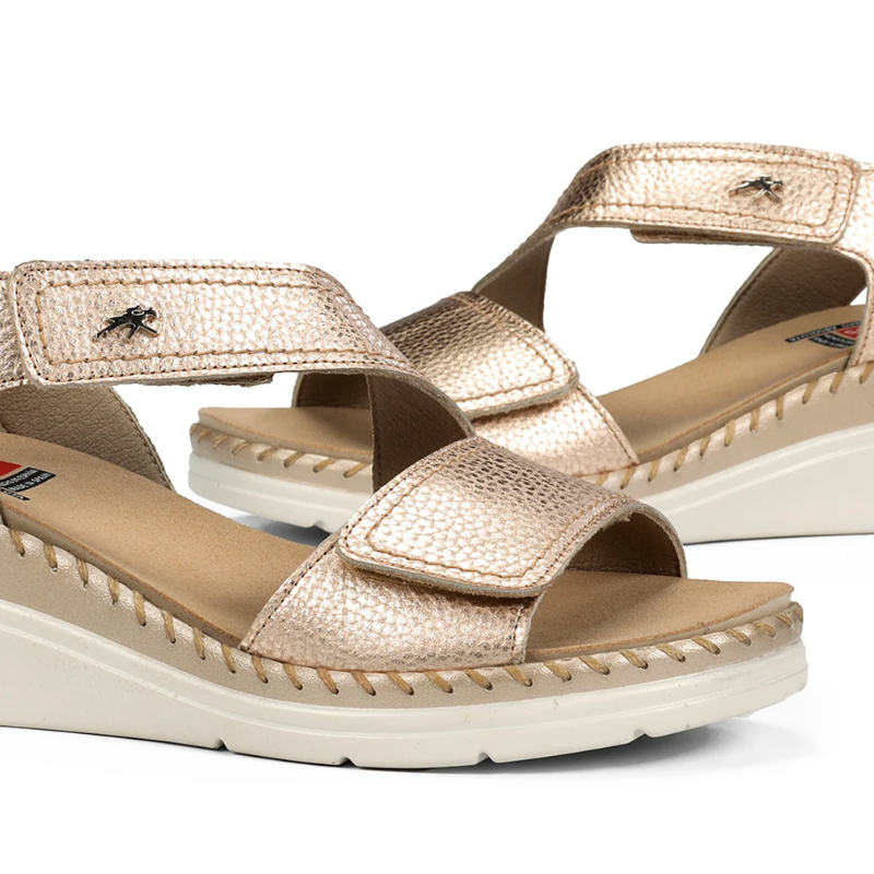 SANDALIA VELCROS CUÑA PLATINO F2137