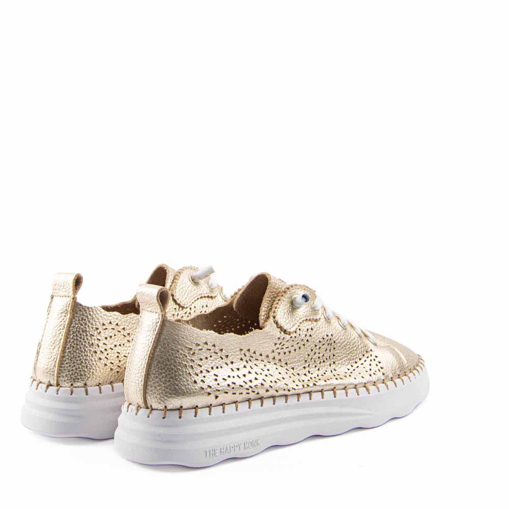 SNEAKER PICADO HOJAS PLATINO CADIZ001