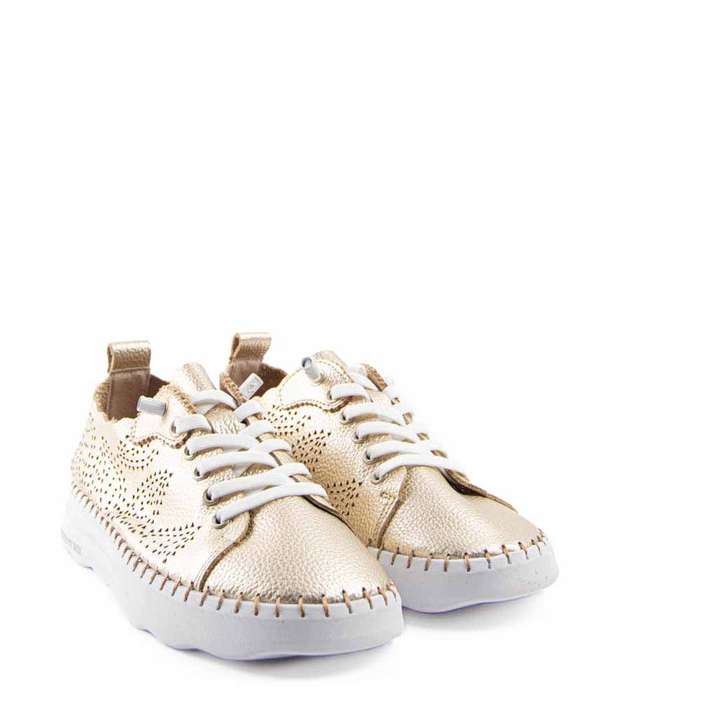 SNEAKER PICADO HOJAS PLATINO CADIZ001