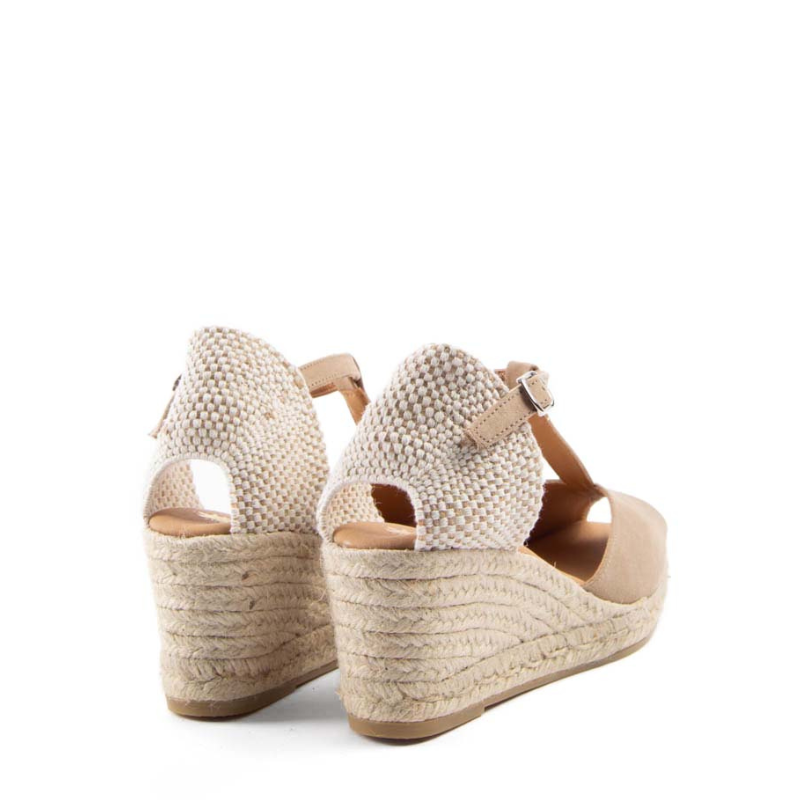 SANDALIA YUTE T STRAP TIERRA 1009-5-T856