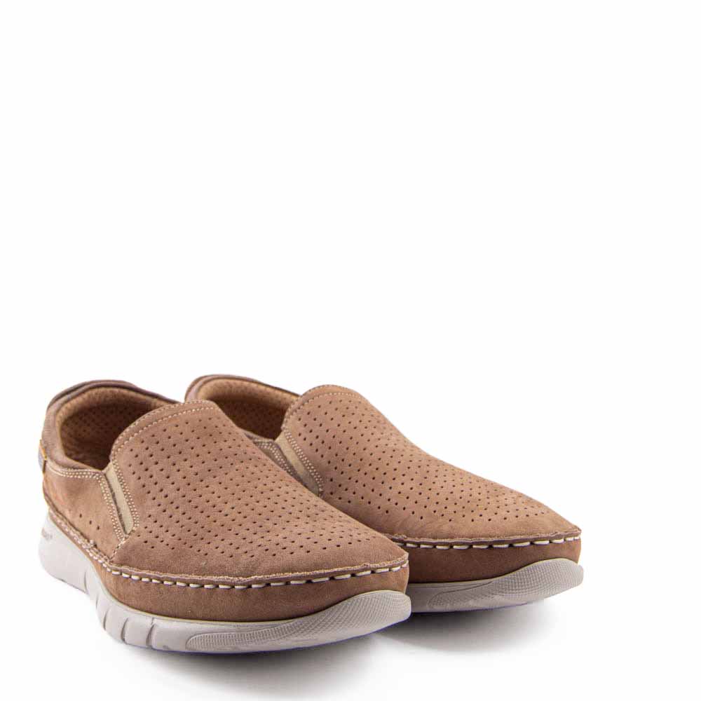 MOCASIN PUNTOS TAUPE 3991S