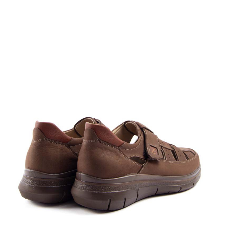 SANDALIA CERRADA GRASA MARRON 36111GS