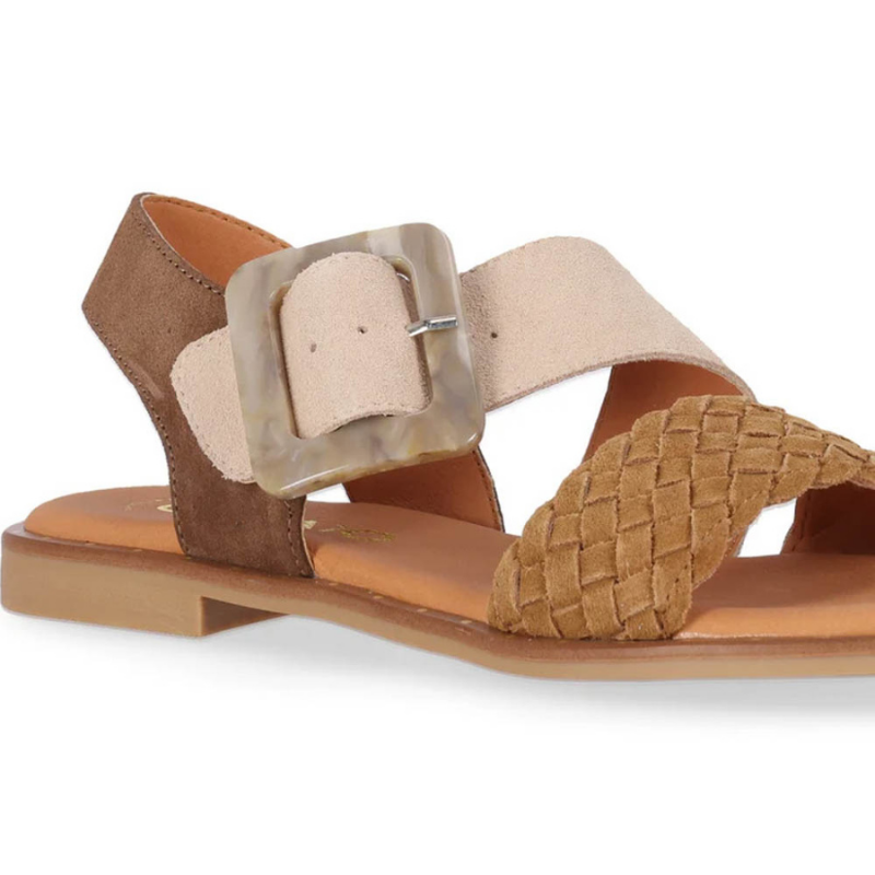 SANDALIA HEBILLA TRENZA MARRON MUSAKA10