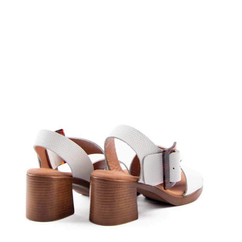 SANDALIA TACON HEBILLA BLANCO NEWGOTICA9