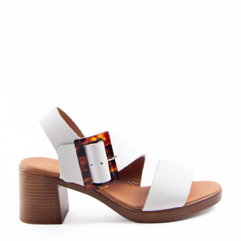 SANDALIA TACON HEBILLA BLANCO NEWGOTICA9