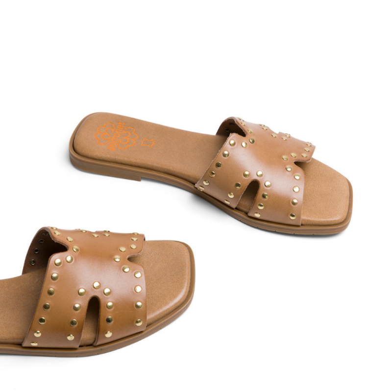 SANDALIA PALA H TACHAS TAUPE 3115