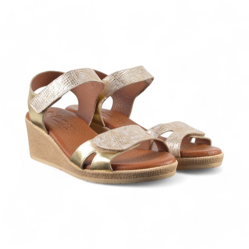 SANDALIA VELCROS GRABADO PLATINO 25132