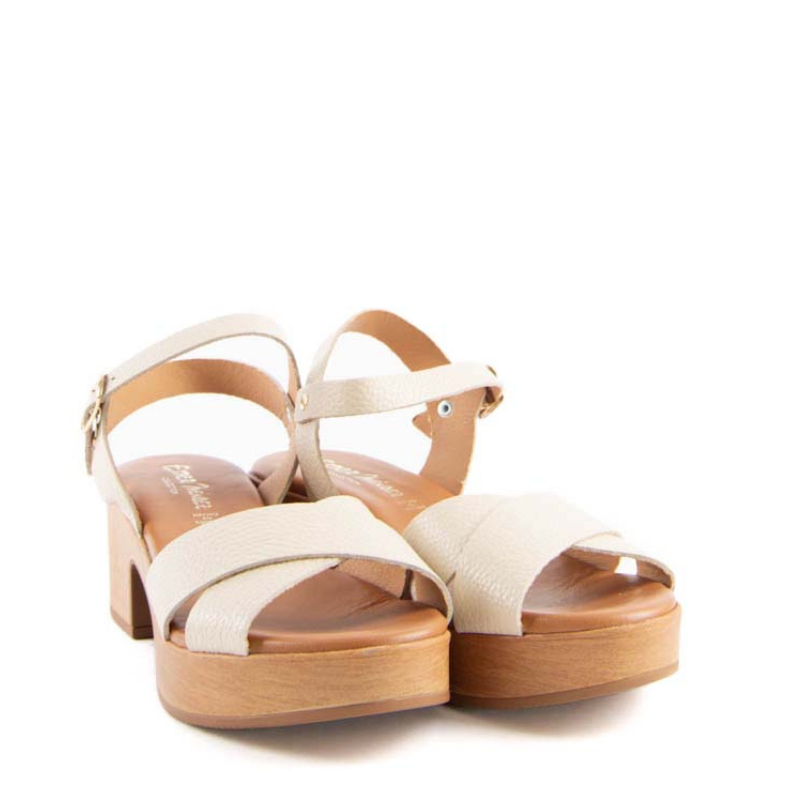 SANDALIA PALA CRUZADA BEIGE 495