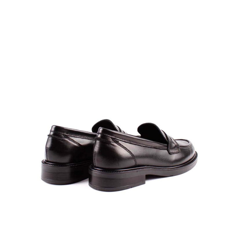 MOCASIN COPETE NAPPA NERO 4811