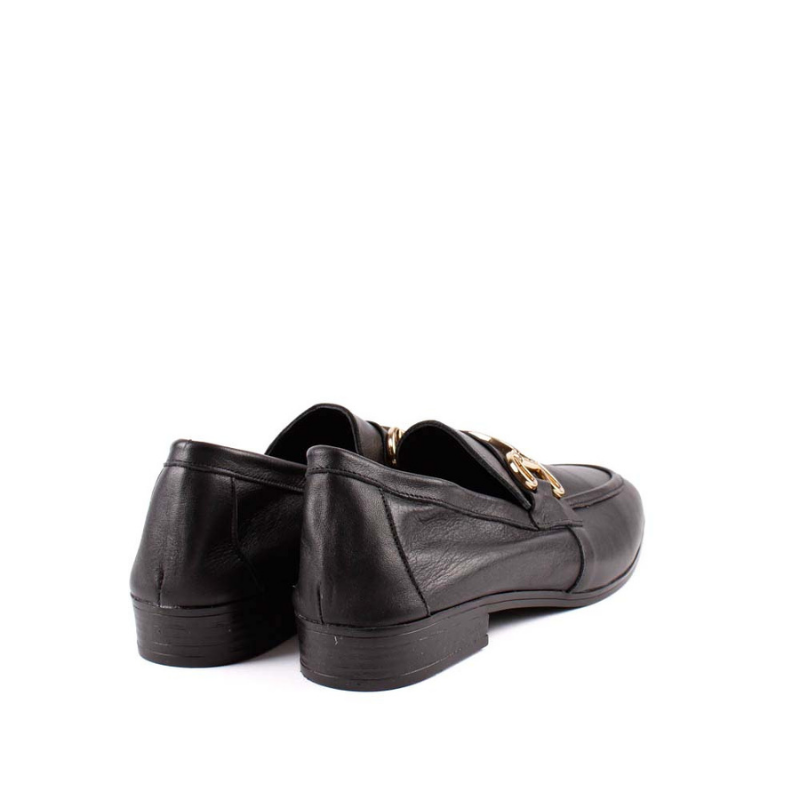 MOCASIN ADORNO PIEL NEGRO 706