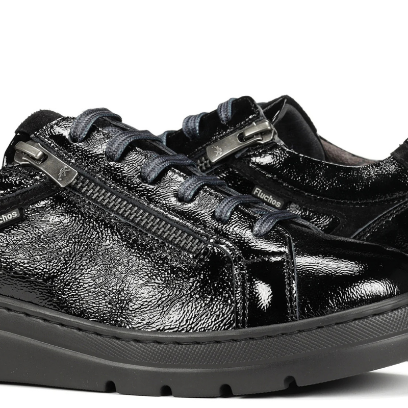 CASUAL CREMALLERA CHAROL NEGRO F1666