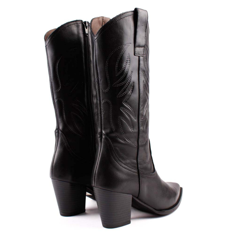 BOTA CAMPERA BORDADA NEGRO 6100