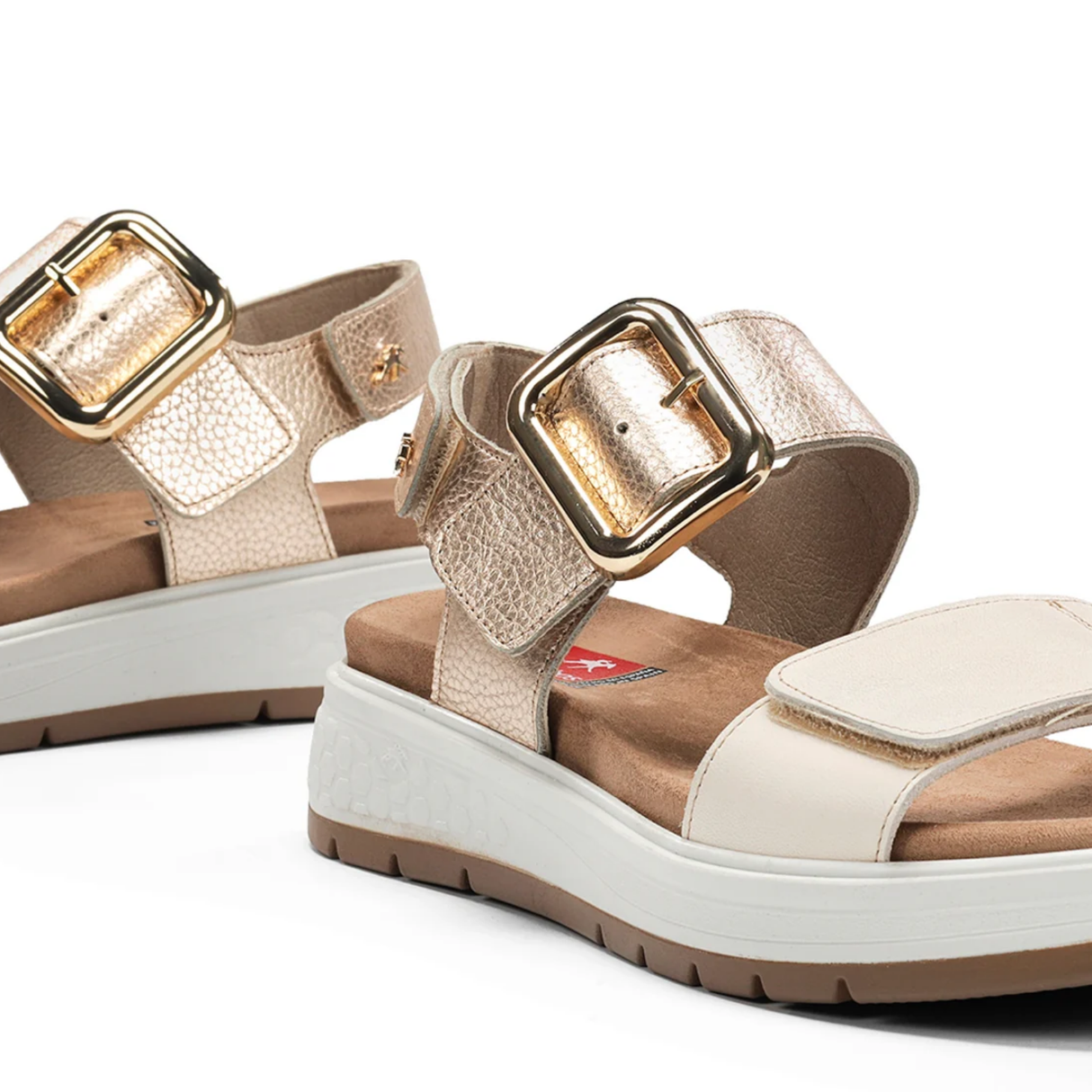 SANDALIA HEBILLA PLATINO F2166