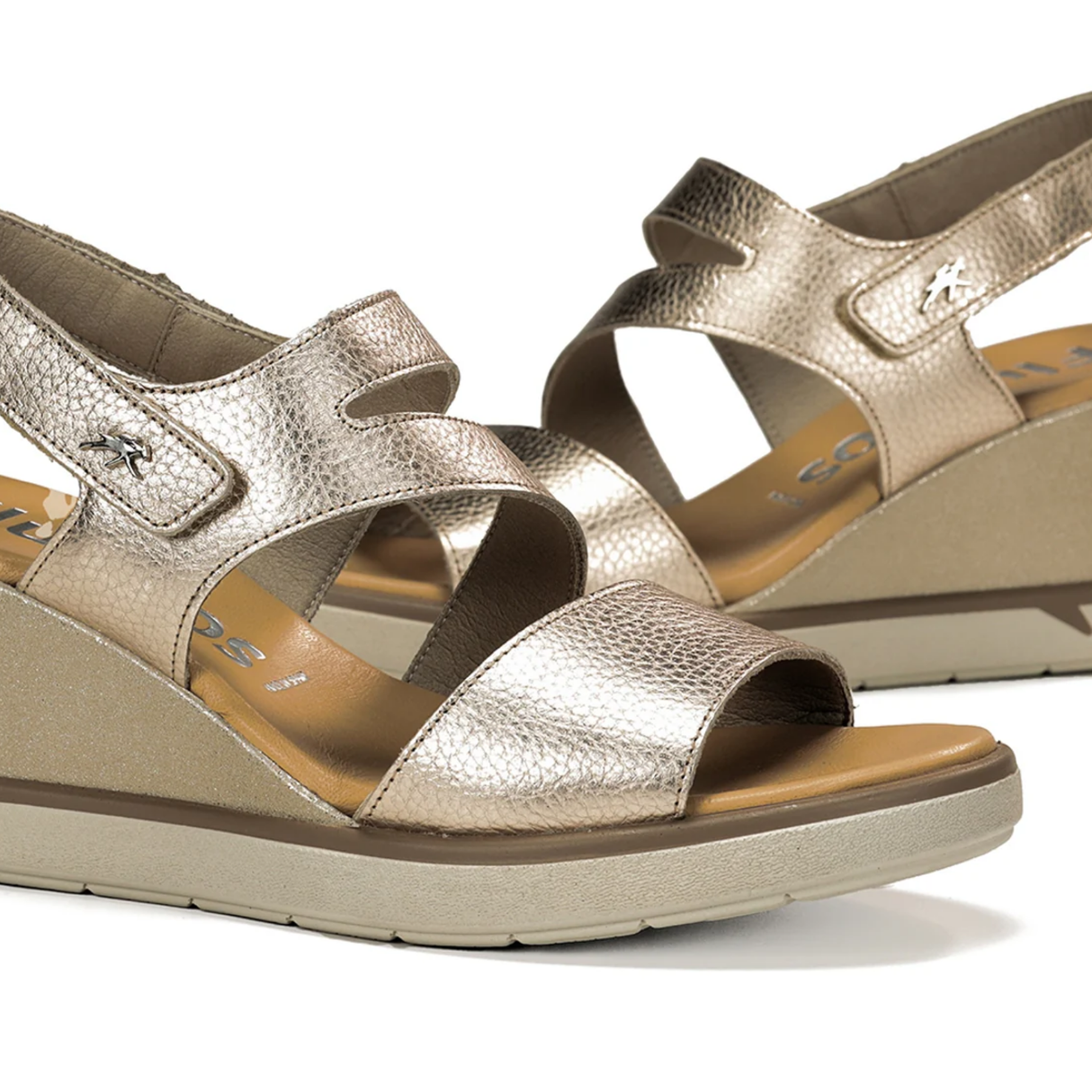 SANDALIA VELCRO CUÑA PLATINO F1973