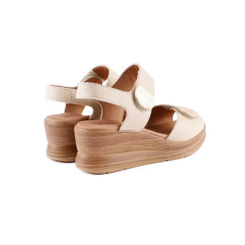 SANDALIA VELCROS CREMA 11054