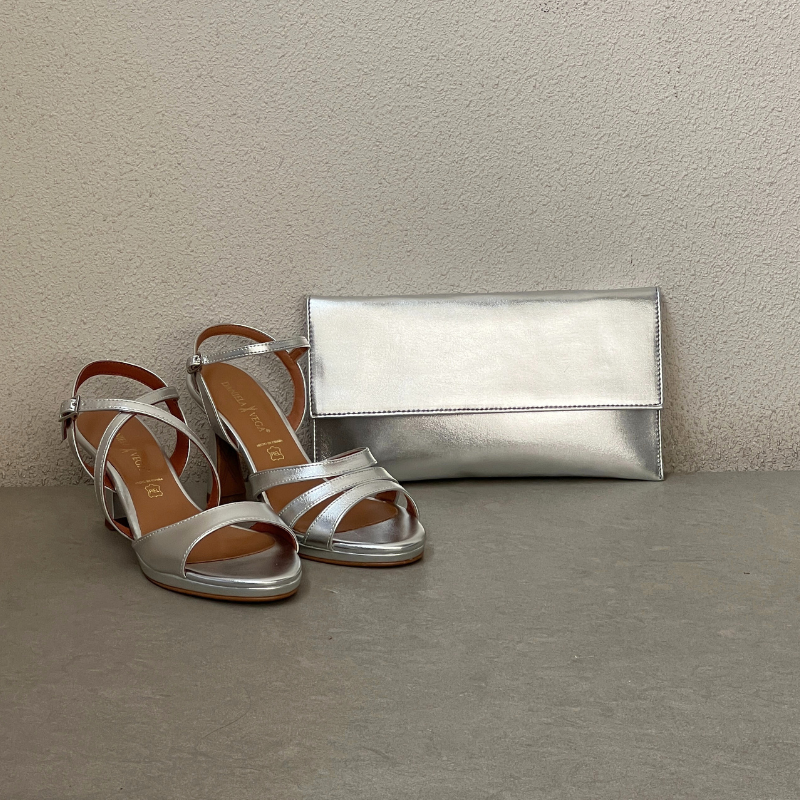 CARTERA SOLAPA PLATA