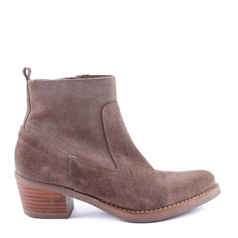 BOTIN CAMPERO SERRAJE CARBON 6417