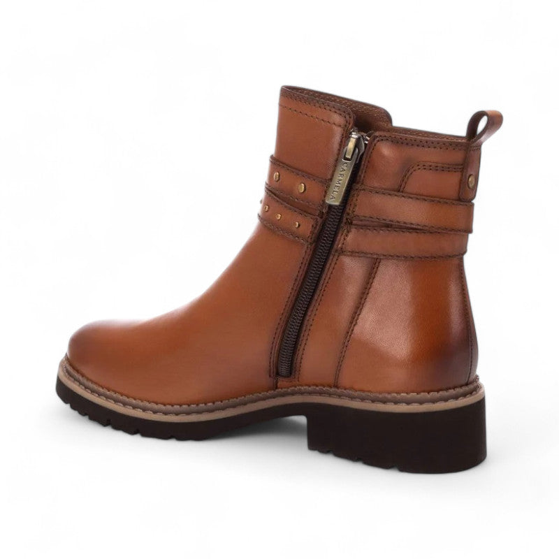 BOTIN CORREA TACHAS CAMEL 161719