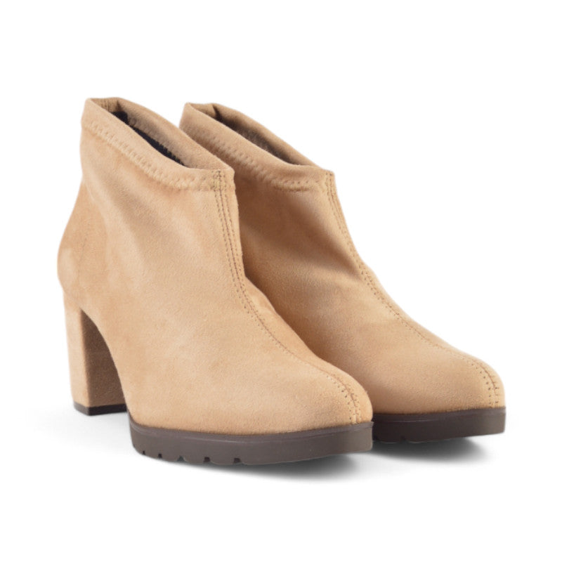 BOTIN ANTE PLATAFORMA BEIGE L1860