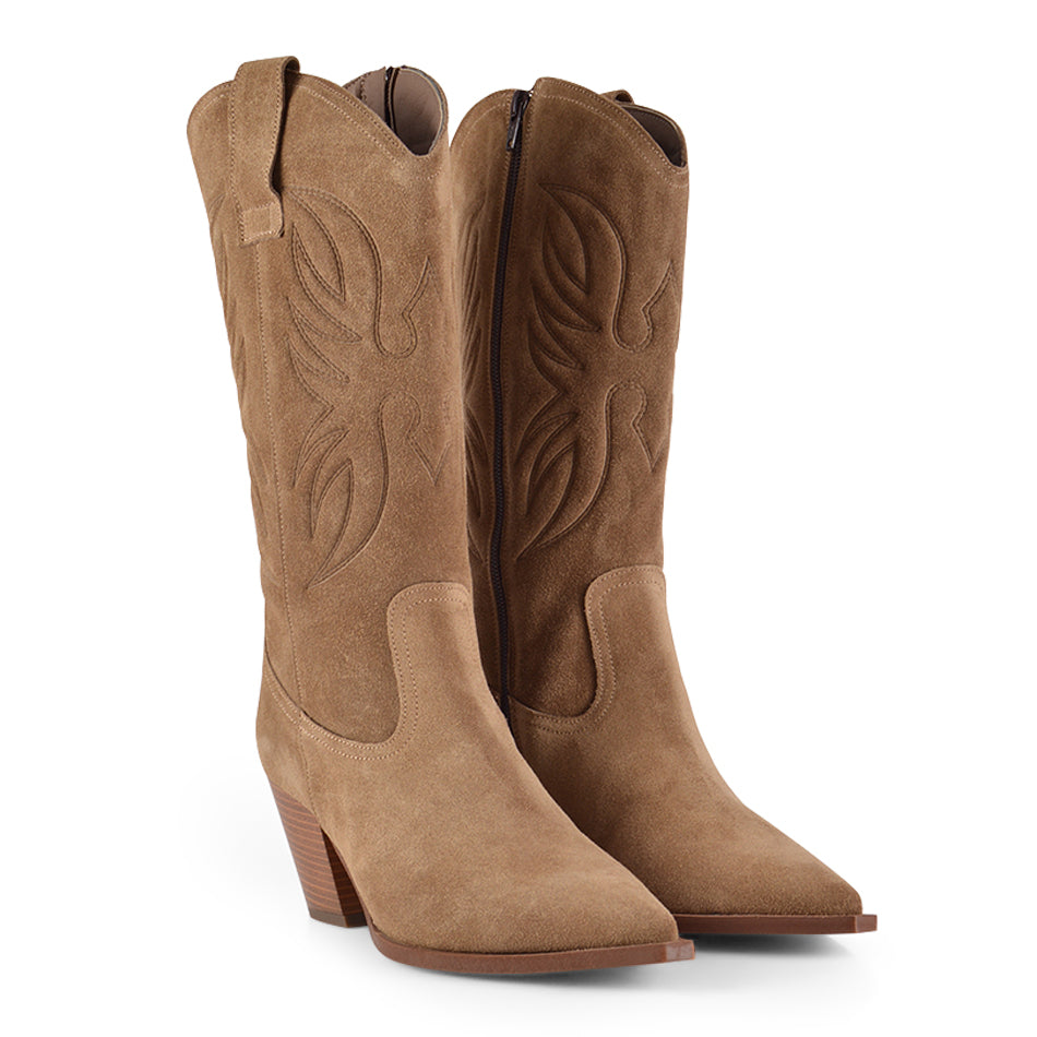 BOTA CAMPERA BORDADA TAUPE 6100