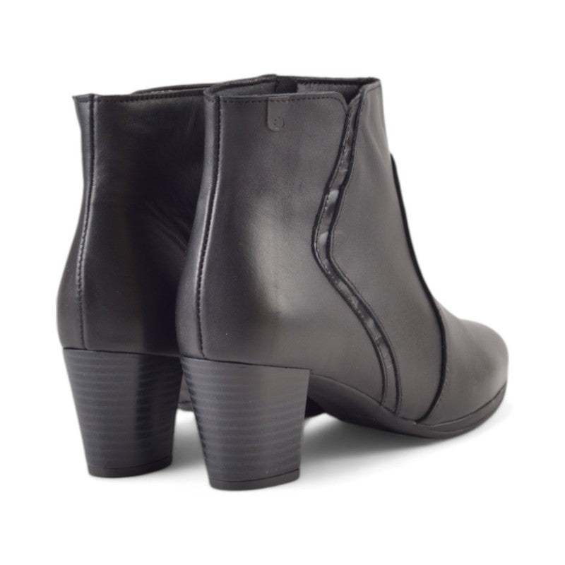 BOTIN LISO TACON NEGRO 1565