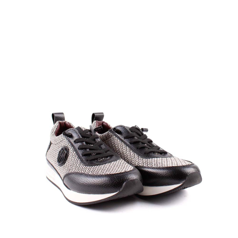 SNEAKER ESPIGA NEGRO VANITY010