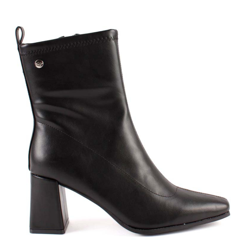 BOTIN STRETCH NEGRO 570
