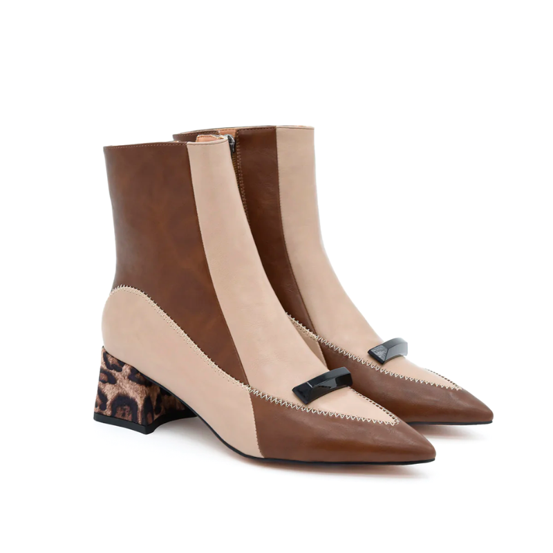 BOTIN TACON LEO MARRON 578K381