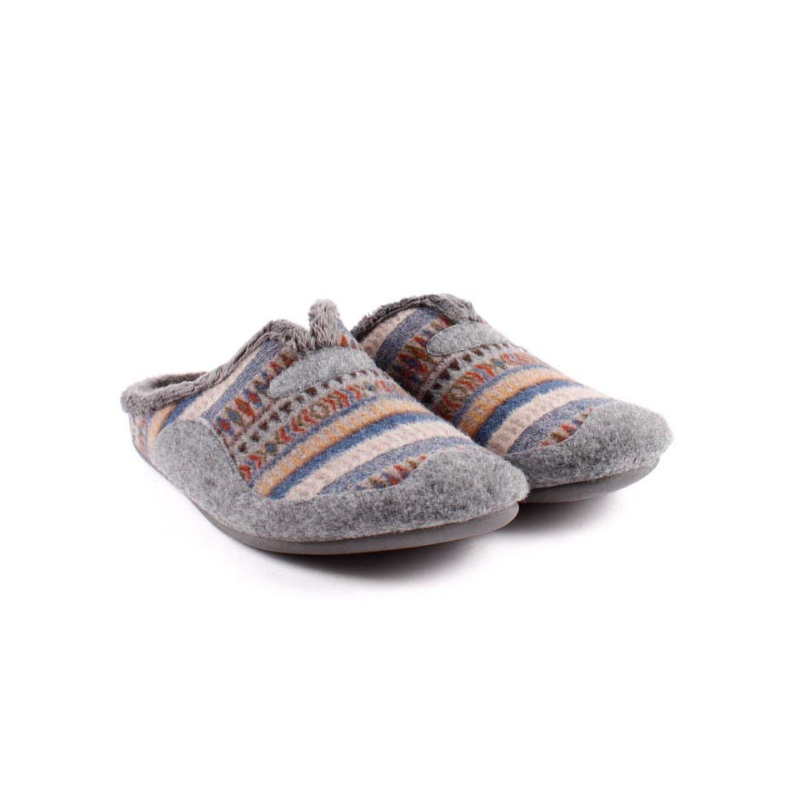 ZAPATILLA CASA TRIBAL GRIS 8450-410