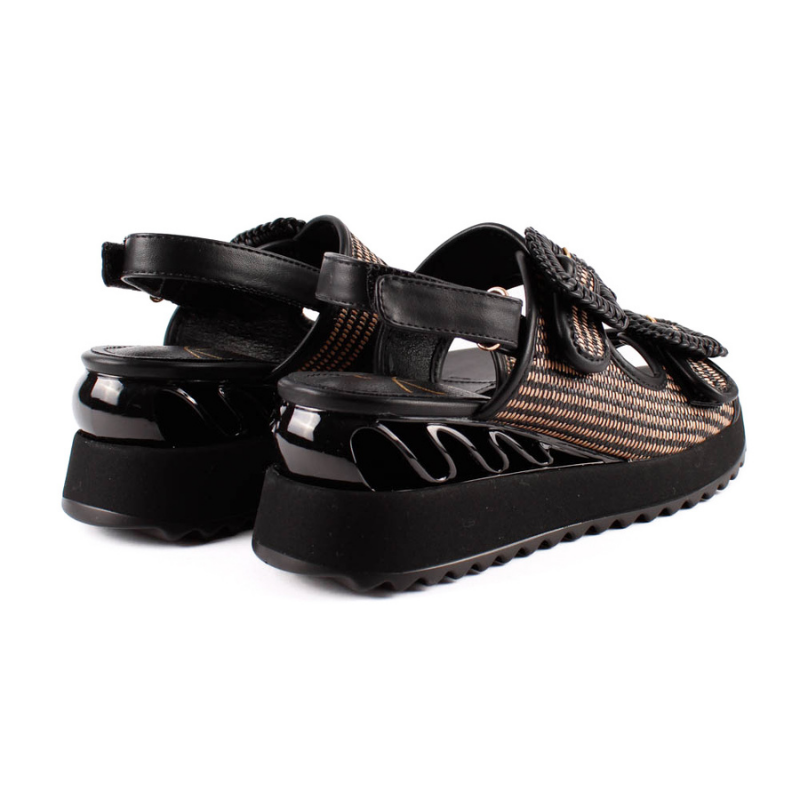 SANDALIA CUÑA HEBILLA RAFIA NEGRO 85869C