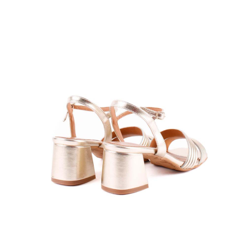 SANDALIA PALA HEBILLA PLATINO 2437D