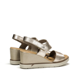 SANDALIA VELCRO CUÑA PLATINO F1973