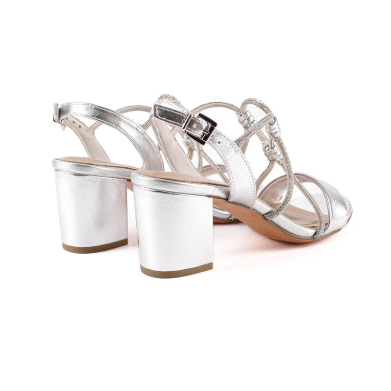 SANDALIA TIRAS HEBILLA SILVER