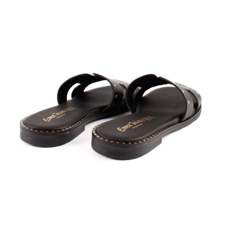 SANDALIA PALA TACHAS NEGRO 5840